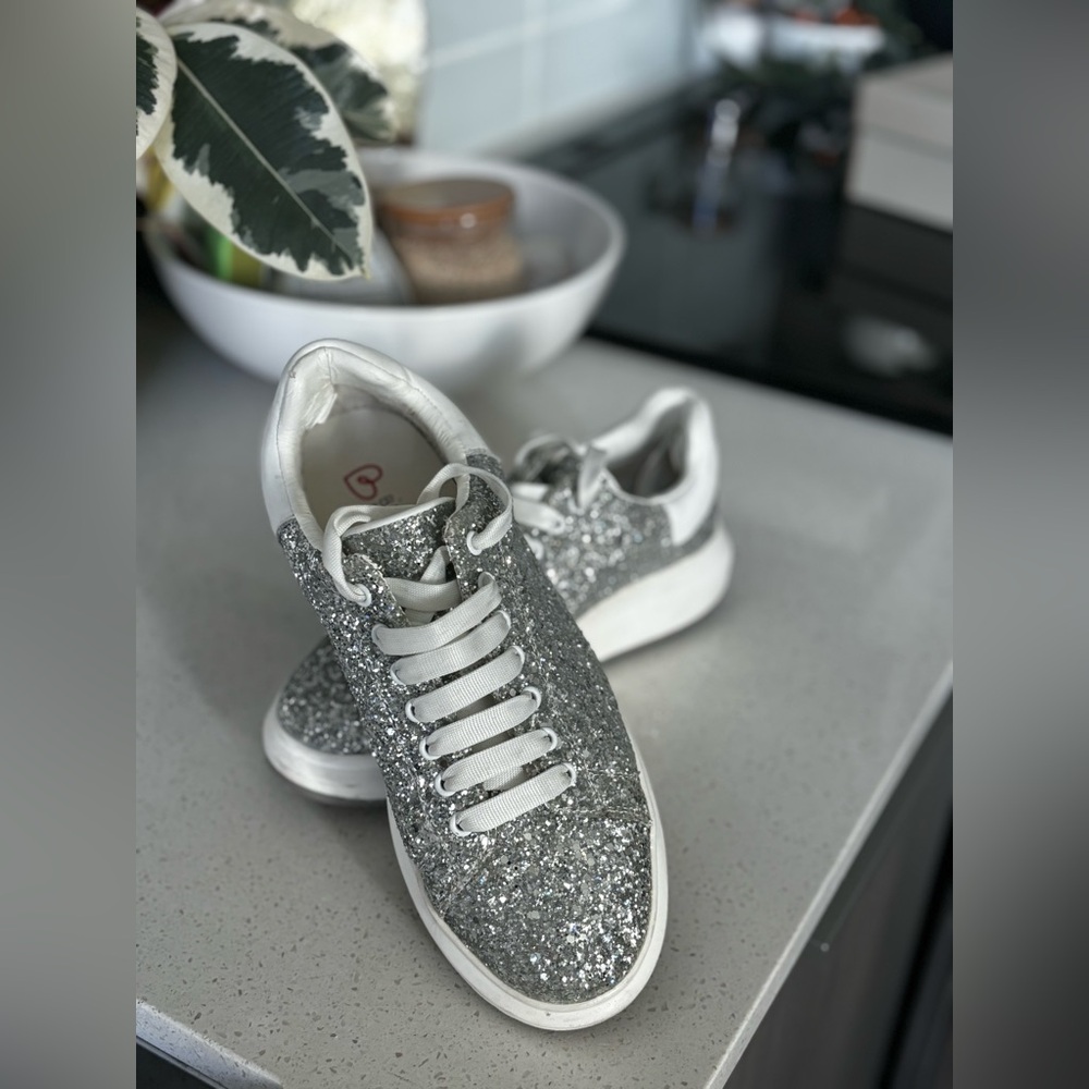 Blondo Glitter WATERPROOF Shoes